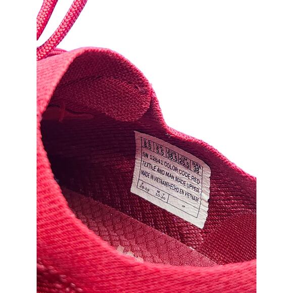 Skechers Women's Size 8.5 Red Ultra Flex SR Slip On Washable Knit Sneaker - Picture 9 of 13